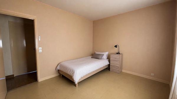 Vente                                                      Maison
                        
                     5 pièces                      122 m2                     à Aubigny-sur-Nère