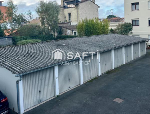 Bordeaux Caudéran - Grand appartement de 122m2 avec 3 chambres, double salon, loggia, garage