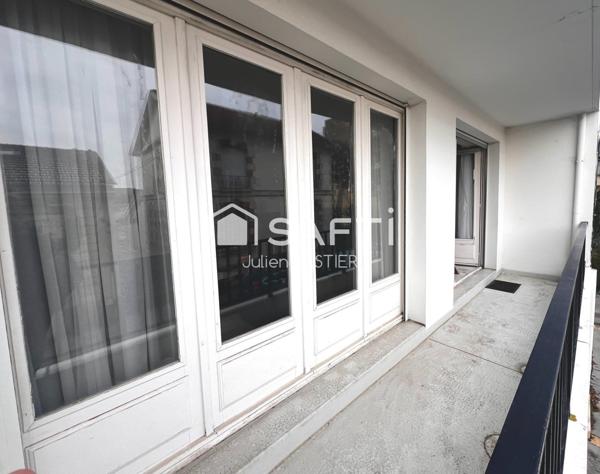 Bordeaux Caudéran - Grand appartement de 122m2 avec 3 chambres, double salon, loggia, garage