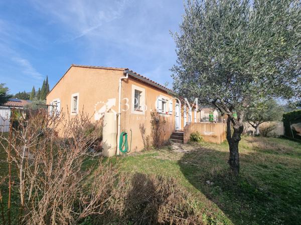 Villa 4 pièce(s) 2 chambre(s) 101 m²