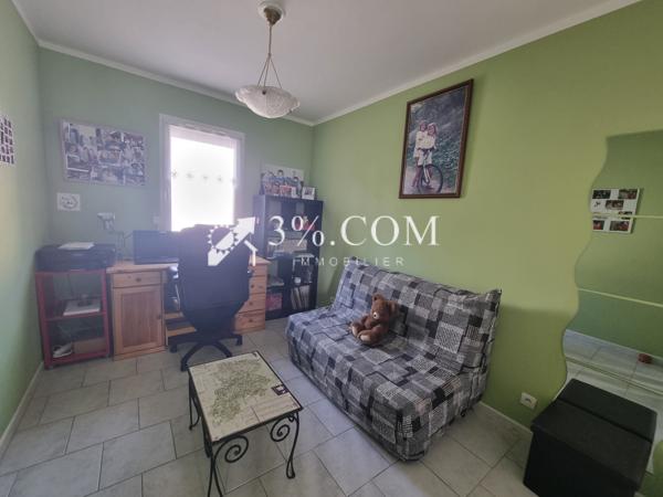 Villa 4 pièce(s) 2 chambre(s) 101 m²