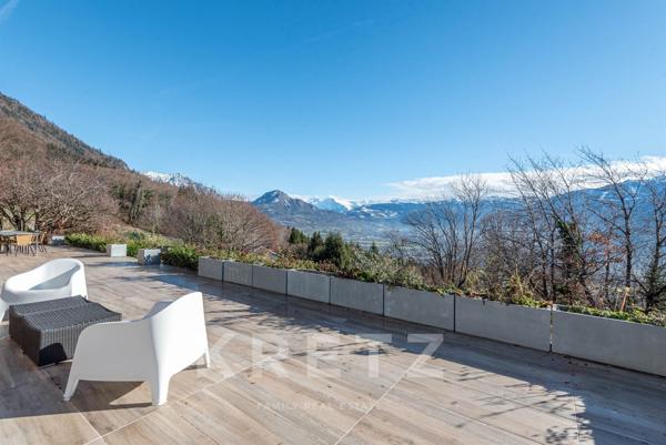 MARIGNIER - Propriété Vue Panoramique Vallée de l'Arve avec Piscine