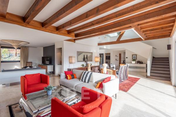 MARIGNIER - Propriété Vue Panoramique Vallée de l'Arve avec Piscine