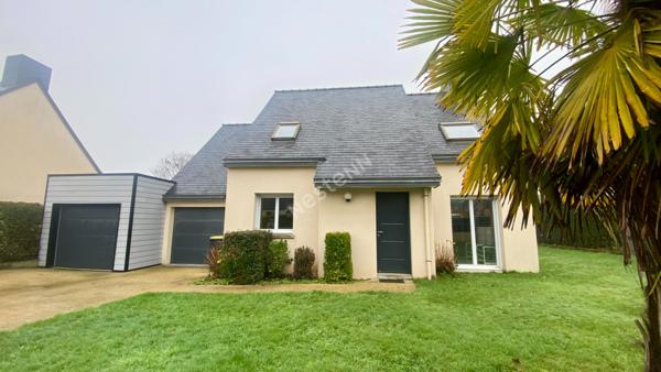 A vendre maison LA MEZIERE, 125m² habitable, 476m² de parcelle, 4 chambres