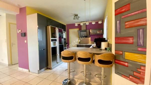 A vendre maison LA MEZIERE, 125m² habitable, 476m² de parcelle, 4 chambres