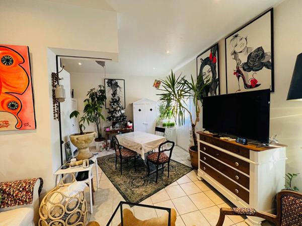 Appartement Duplex Istres 2/3 pièce(s) 81 m2