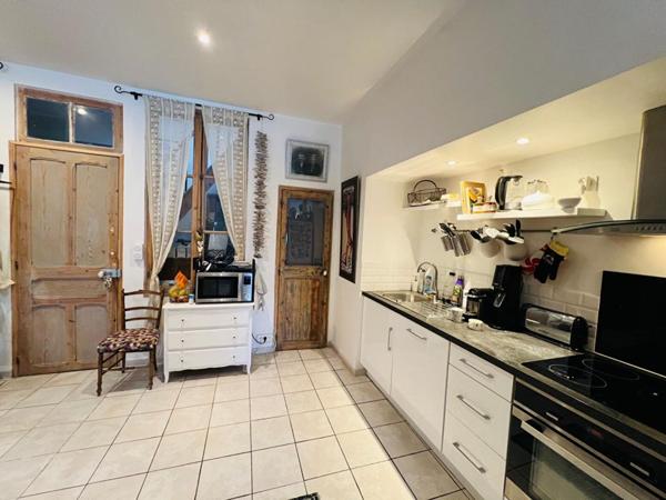 Appartement Duplex Istres 2/3 pièce(s) 81 m2