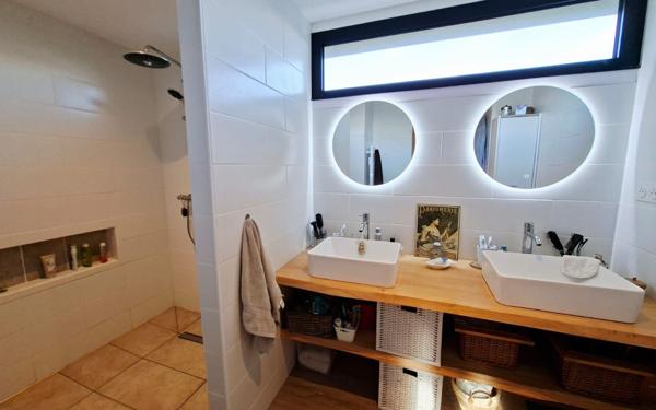 Maison à vendre    5 pièces • 175 m2 Locquirec