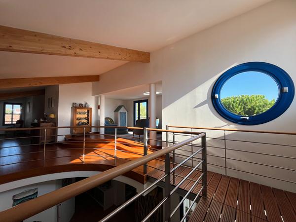 SAINT-DENIS-D'OLERON Demeure contemporaine 12 p. 360 m²