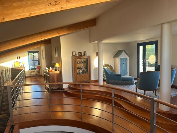 SAINT-DENIS-D'OLERON Demeure contemporaine 12 p. 360 m²