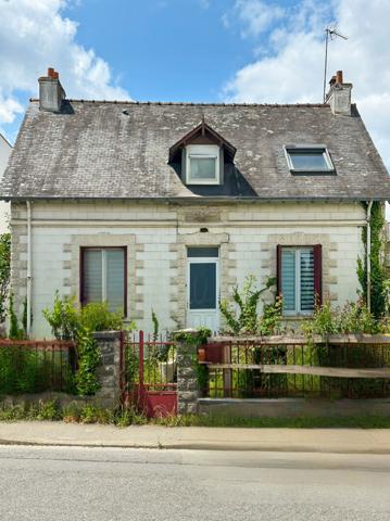 Maison Vannes secteur gare, à rénover.