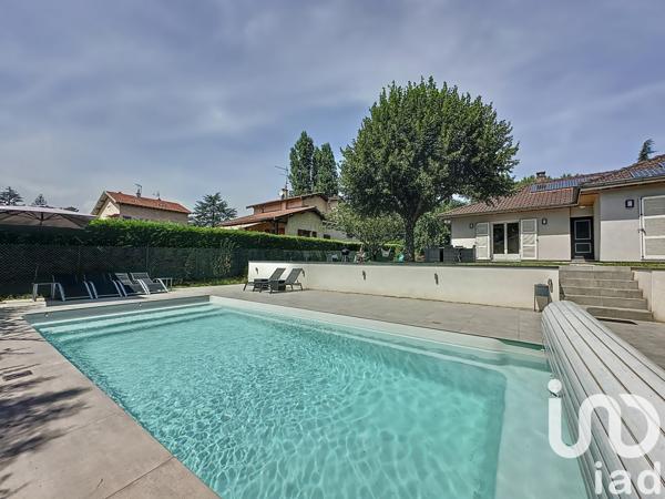 Maison 5 pièces de 121 m² à Écully (69130)