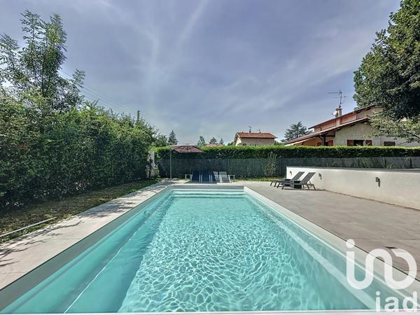 Maison 5 pièces de 121 m² à Écully (69130)