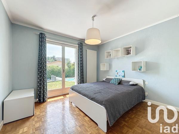 Maison 5 pièces de 121 m² à Écully (69130)