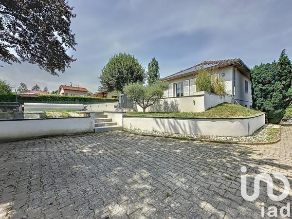 Maison 5 pièces de 121 m² à Écully (69130)