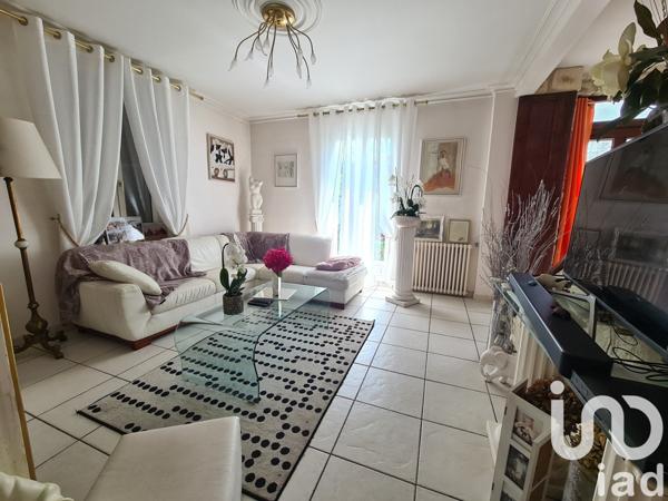 Maison 8 pièces de 216 m² à Villard-Bonnot (38190)