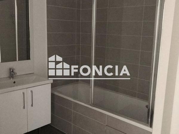 Location Appartement 2 pièces 42.9 m² - 7 COURS DES DAMES Mantes La Jolie 78200