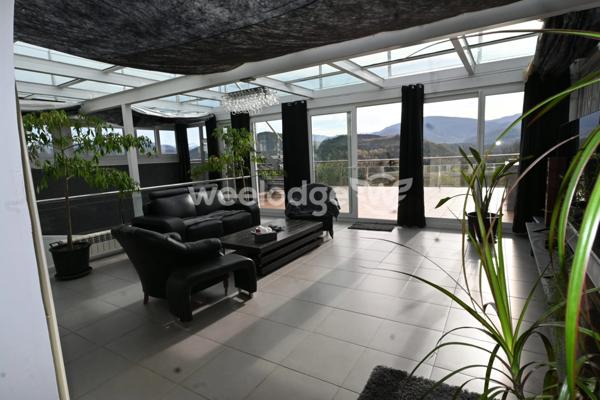 Maison à vendre 7 pièces de 182,27 m² à Montréjeau