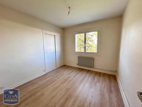 Appartement à louer 2 pièces 50.03m² Tours (37100)