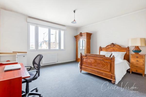 Maison à vendre 10 pièces 330 m2 BERGERAC (24)