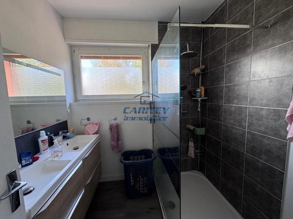 Maison individuelle de 120 m² sur un terrain de 1610 m² située sur la commune de LURE