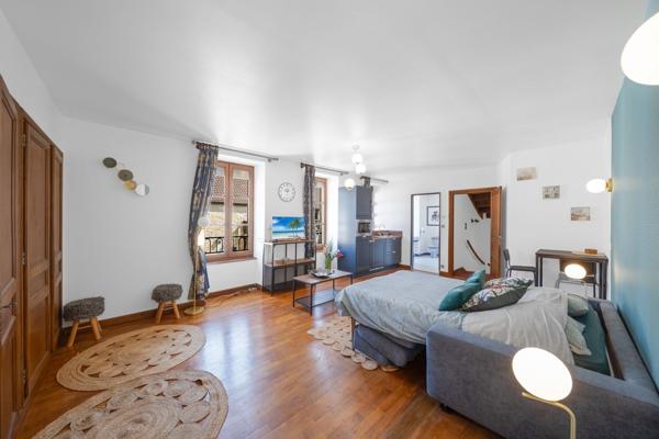 Vente propriété 480 m² 12 Pièces Corcelles-les-Monts