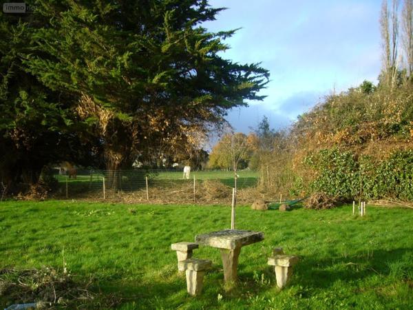 Terrain à Batir à vendre à La Vicomté-sur-Rance dans les Côtes-d'Armor (22690), ref : 276