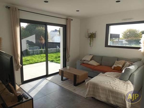 Location maison Berric : 1 100 € - AJP Immobilier Questembert