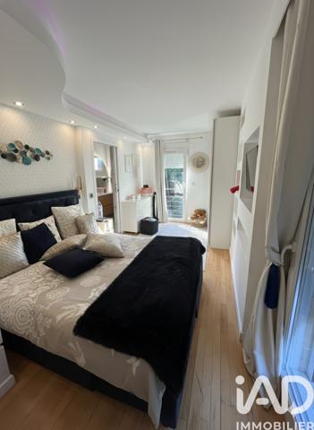 Maison à vendre 10 pièces 350 m² Noisy-le-Grand