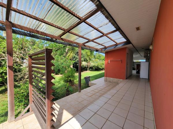 EXCLUSIVITÉ – VILLA FAMILIALE MEUBLEE AU CALME DANS LE DOMAINE DE SOULA 1