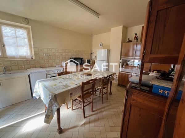 Ensemble immobilier de 2 maisons d'habitation