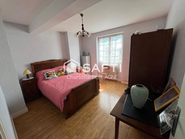 Ensemble immobilier de 2 maisons d'habitation