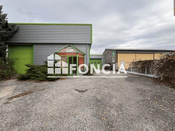 À vendre Local commercial 350 m² - Digne-les-bains 04000