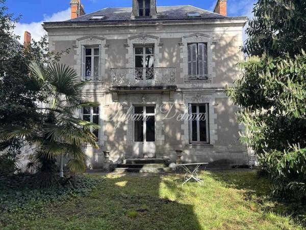 Maison bourgeoise à vendre 6 pièces TOURS (37)