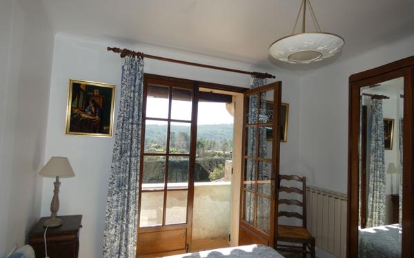 Maison à vendre    5 pièces •  Sillans-la-Cascade