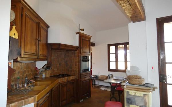 Maison à vendre    5 pièces •  Sillans-la-Cascade