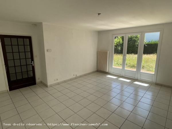 Maison Thionville 5 pièce(s) 100 m2 avec jardin et double garage