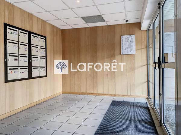 Location appartement Bressuire - 1 pièce(s) - 30 m² - 390 €/mois