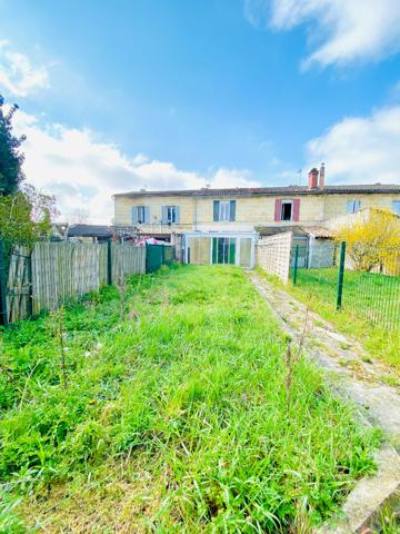 Maison à étage T3 rénovée - Réf ARA