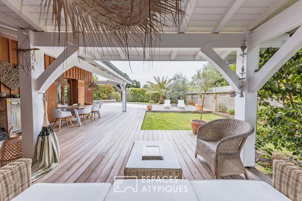 Superbe Villa drapée de Cèdre Rouge à La Hume