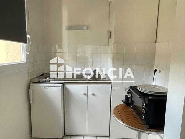 Location Studio 28.4 m² - 13/25 RUE VICTOR HUGO Evreux 27000