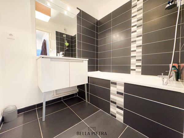 Palavas-les-Flots (34250) Appartement 4 pièces de 90m² avec vue mer