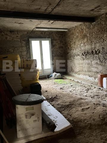 APPARTEMENTS A AMENAGER ET GARAGE