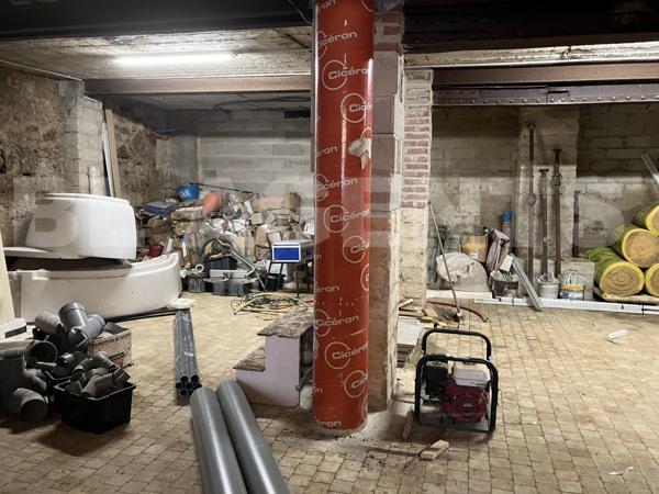 APPARTEMENTS A AMENAGER ET GARAGE