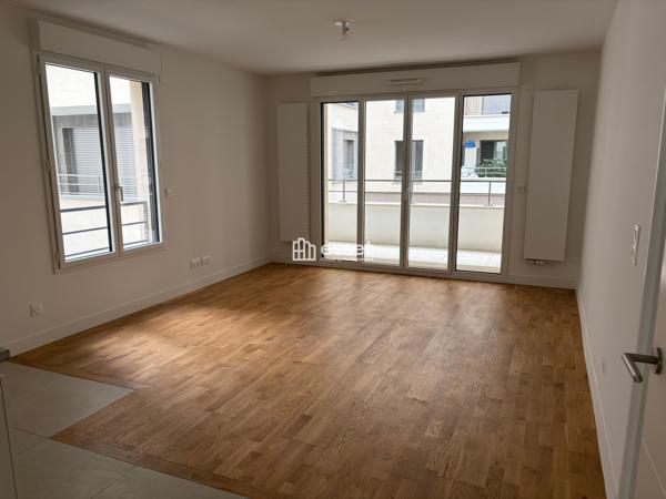 Location Appartement 3 pièces 65.86 m² - Clichy 92110