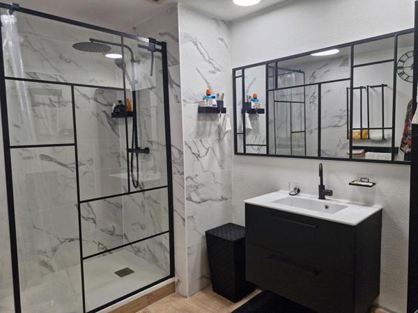 APPARTEMENT T3 ENTIEREMENT RENOVE