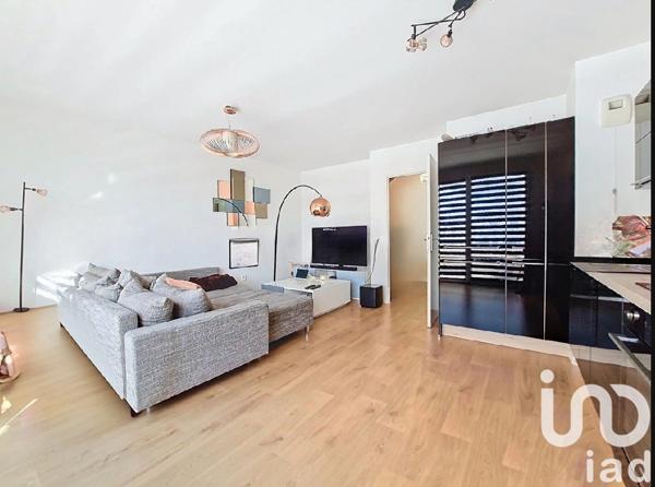 Appartement à vendre 3 pièces 63 m² Moissy-Cramayel