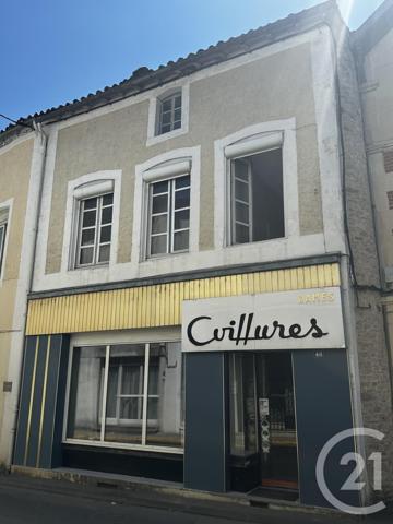 Maison à vendre  4 pièces - 138,65 m2 CHEF BOUTONNE - 79