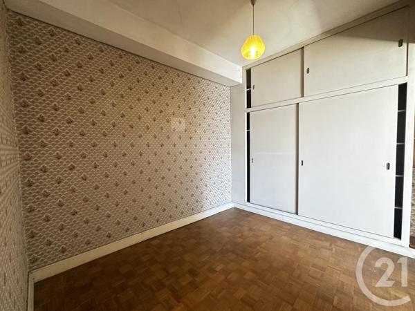 Maison à vendre  4 pièces - 138,65 m2 CHEF BOUTONNE - 79