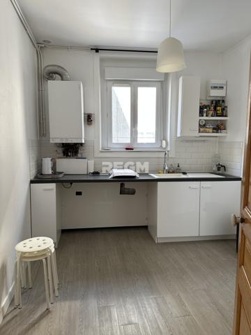 Dinard (35800) Appartement T3 58 m2 Hyper centre Dinard proximité PLAGE